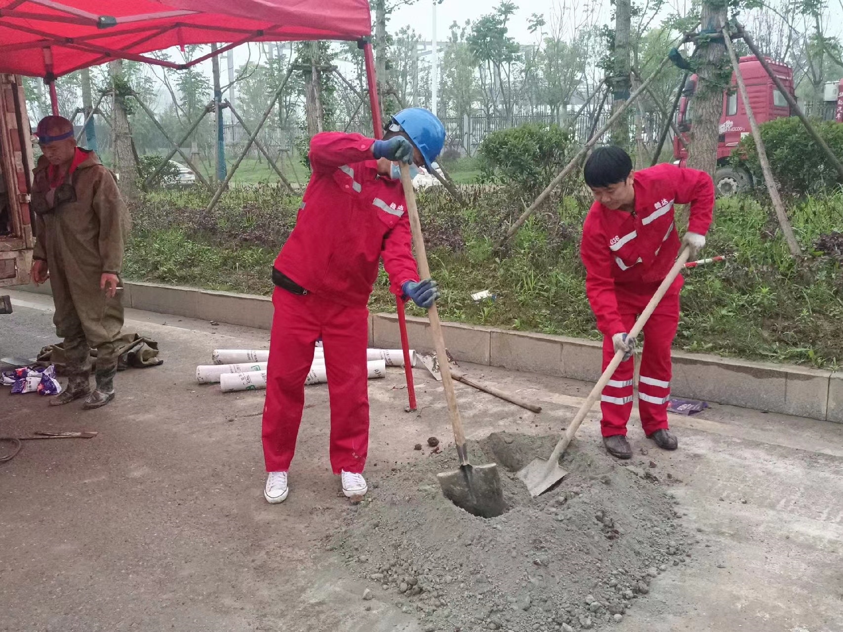 金州管道疏通哪家好】及时进行市政管道清淤